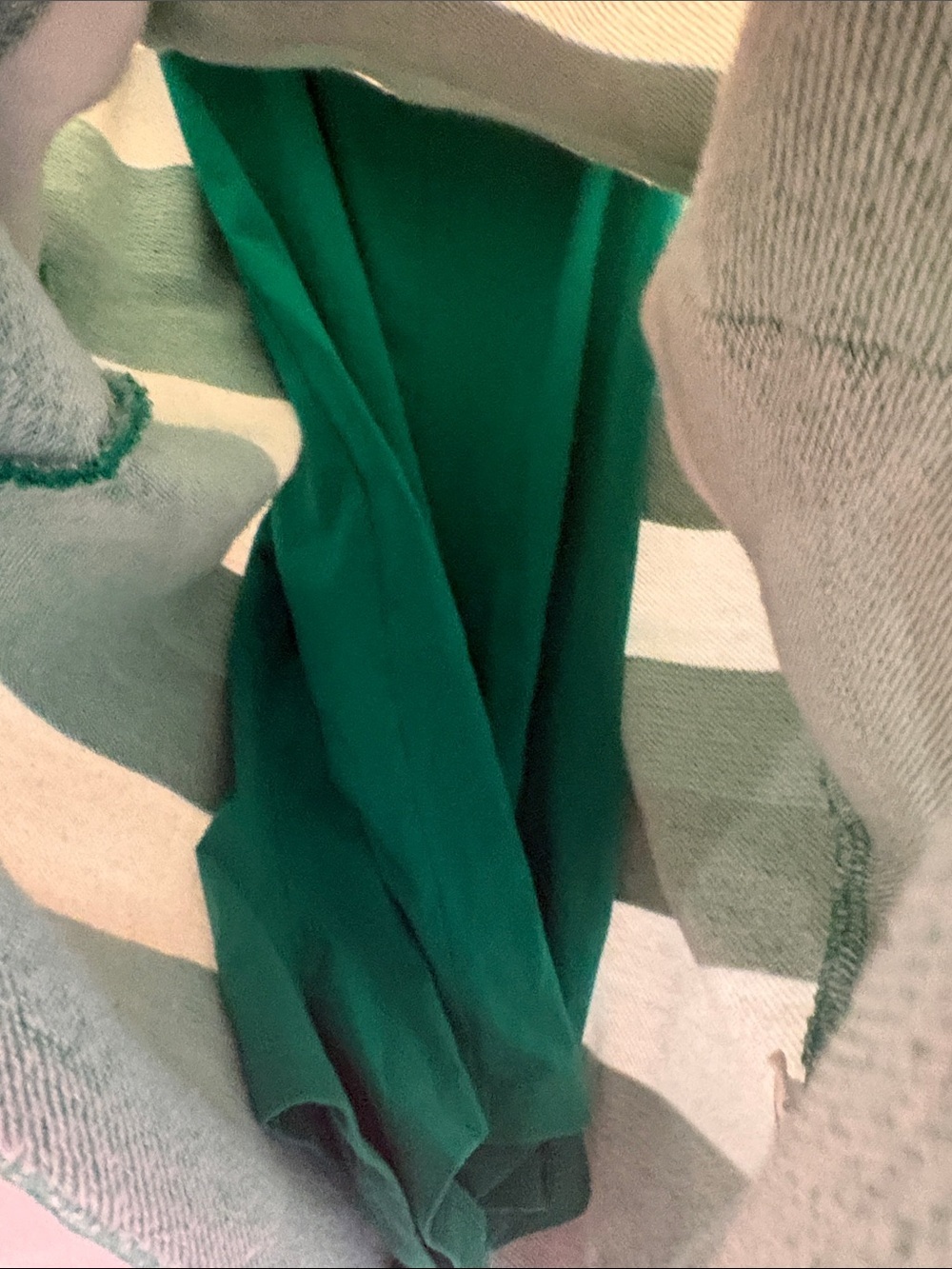 BUCKETLIST Green and White Striped Pocket Romper ptp 17.5 length 30 retail $59 - Picture 6 of 7